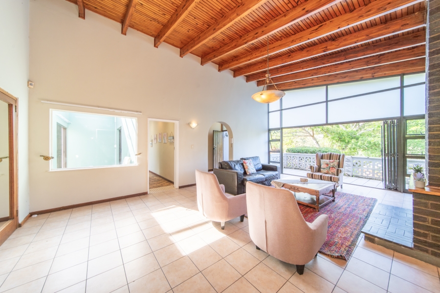 4 Bedroom Property for Sale in Bonza Bay Eastern Cape